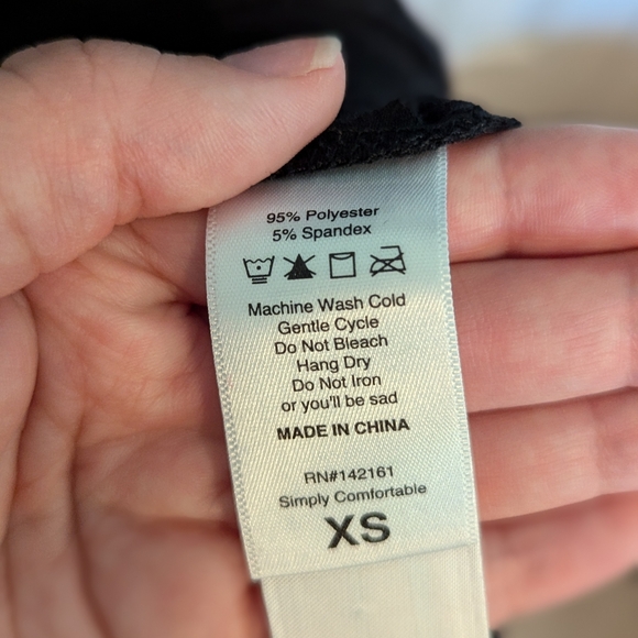 Lularoe Tank Top "Always Hungry" size xs black/white - Picture 4 of 4